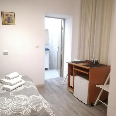 Studio Piata Amzei 1 Apartment Bucharest